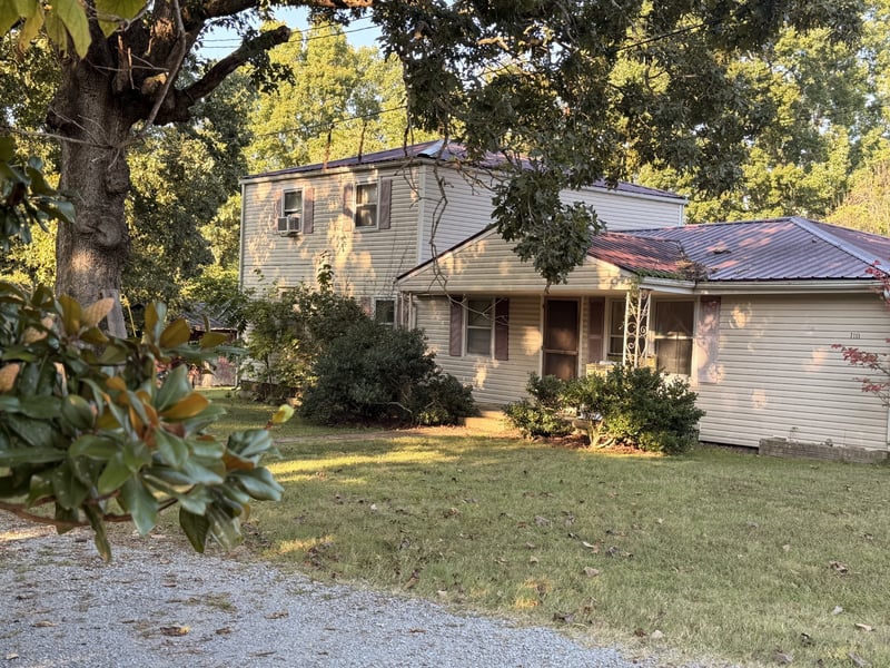 7111 Ivey Rd, Fairview, TN 37062