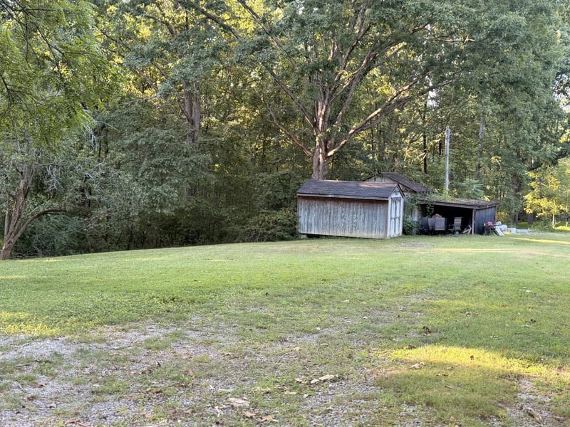 7111 Ivey Rd, Fairview, TN 37062