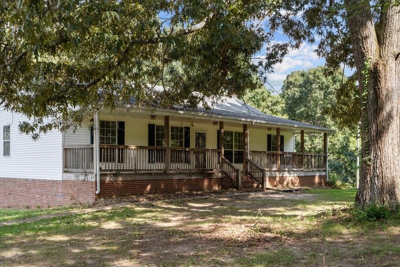 414 Valleywood Dr, Dickson, TN 37055