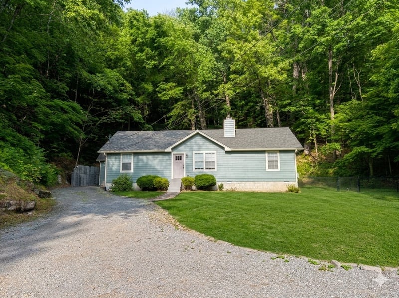 5041 Slaters Creek Access Rd, Goodlettsville, TN 37072