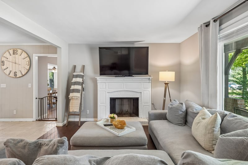 302 Matterhorn Dr, Old Hickory, TN 37138