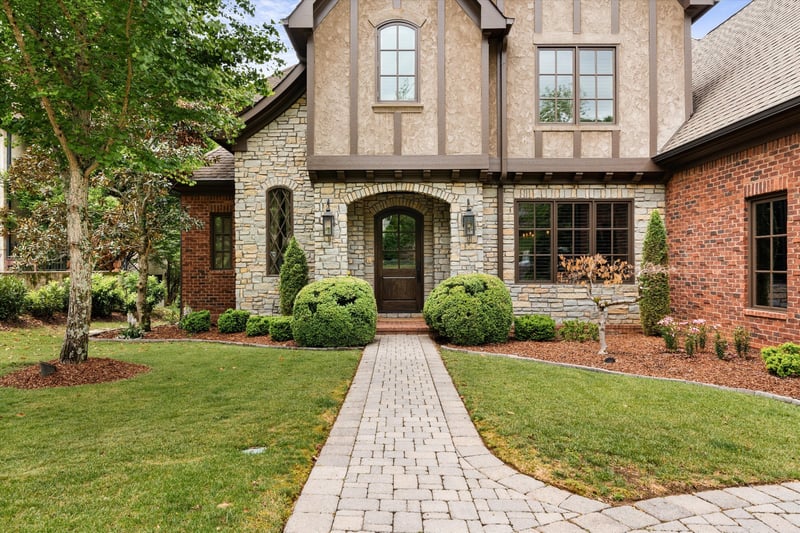 517 Excalibur Ct, Franklin, TN 37067