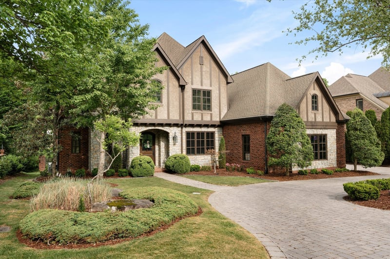 517 Excalibur Ct, Franklin, TN 37067