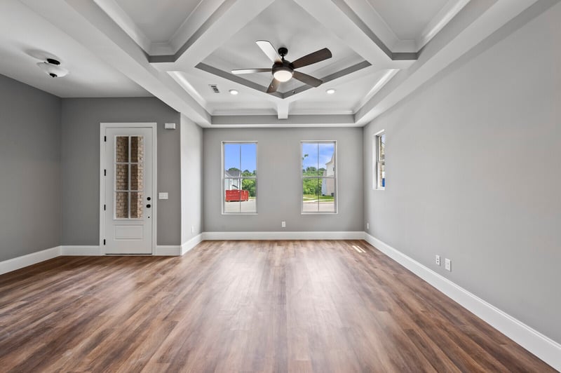 166 Oasis Dr, La Vergne, TN 37086