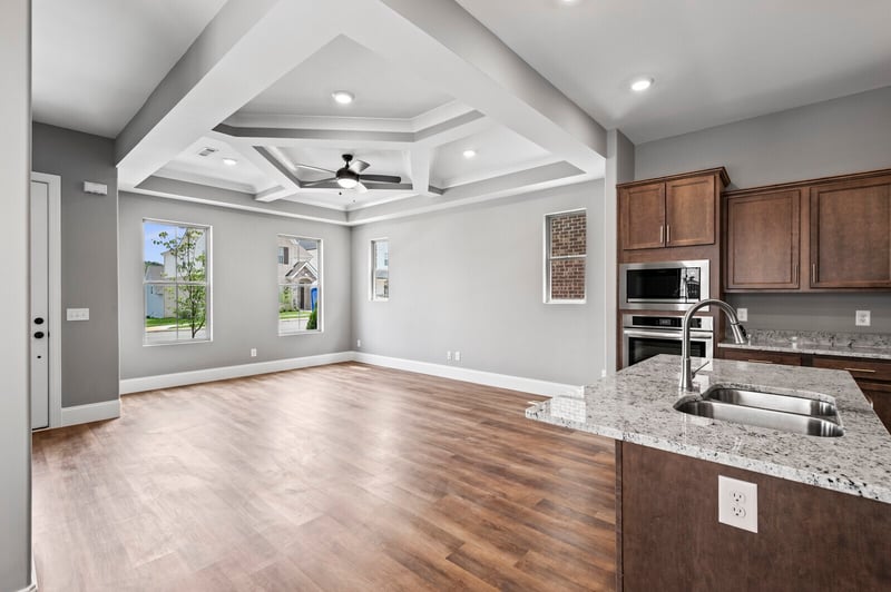 166 Oasis Dr, La Vergne, TN 37086