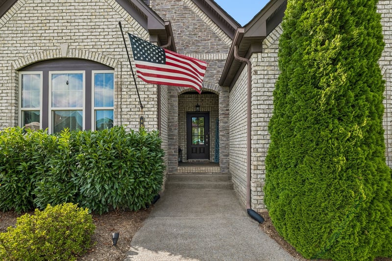 401 Larkhill Ln, Nolensville, TN 37135