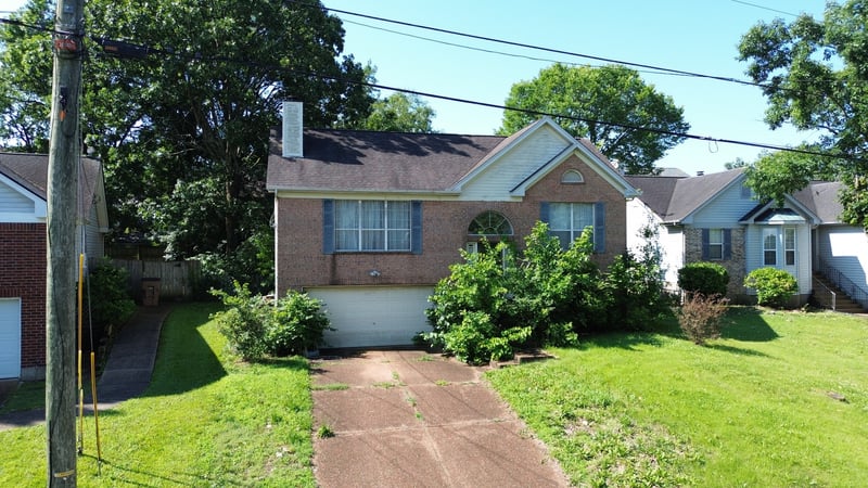 1109 Burlingame Ct, Antioch, TN 37013
