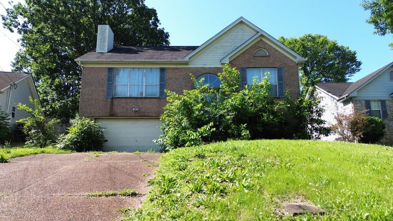 1109 Burlingame Ct, Antioch, TN 37013