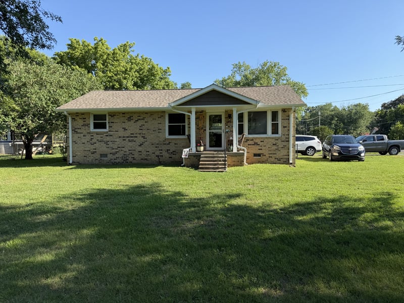 135 Irvin Rd, La Vergne, TN 37086
