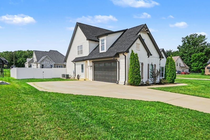 9802 Sunfish Ct, Murfreesboro, TN 37129