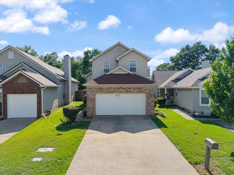 807 Bexhill Ct, Hermitage, TN 37076