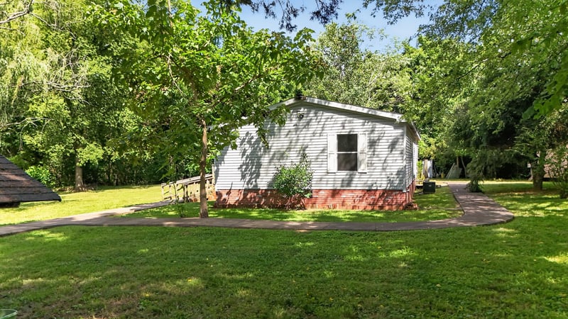 4884 Blackman Rd, Murfreesboro, TN 37129