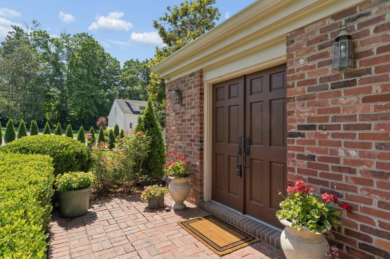 105 Brookfield Ave, Nashville, TN 37205