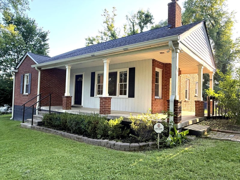 505 W 15th St, Columbia, TN 38401