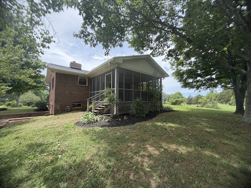 521 Centerville Rd, Lebanon, TN 37087
