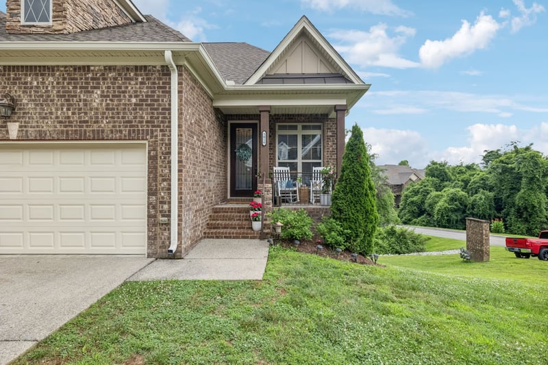 5016 Southfork Blvd, Old Hickory, TN 37138