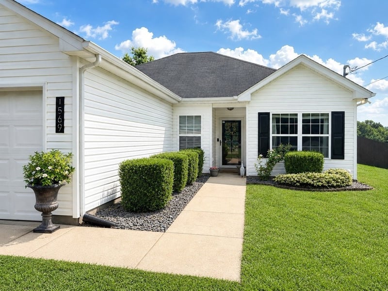 1569 Ringwald Rd, Murfreesboro, TN 37130