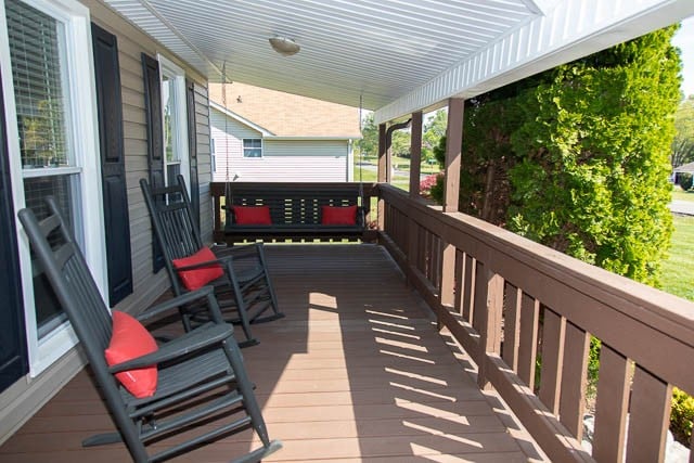 517 Summerfield Dr, Smyrna, TN 37167