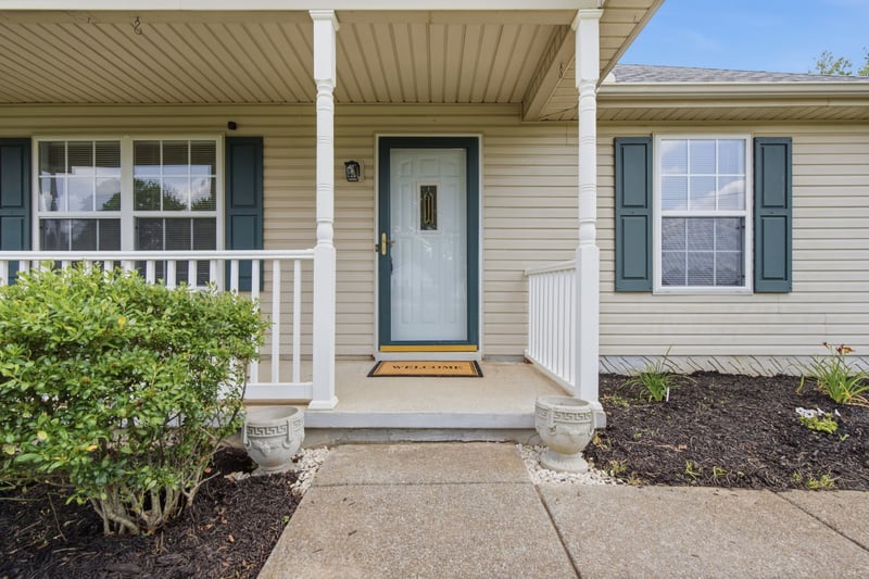 7120 Alexandria Dr, Murfreesboro, TN 37129