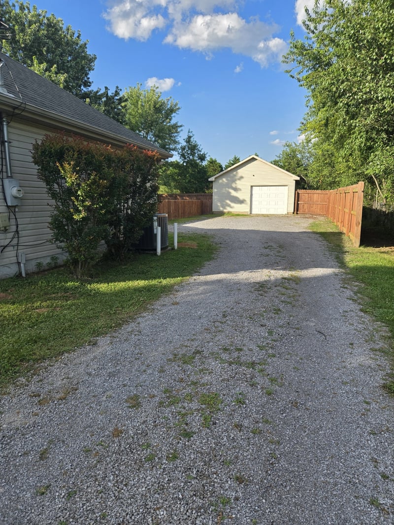 7120 Alexandria Dr, Murfreesboro, TN 37129