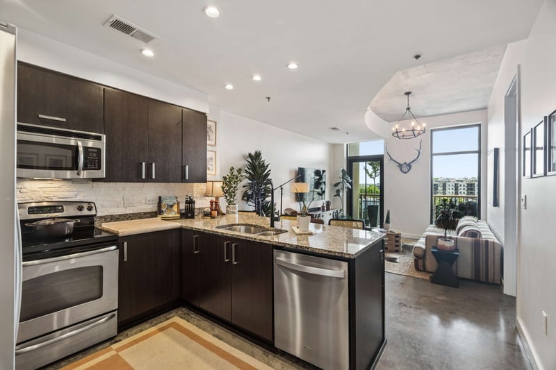 1510 Demonbreun St #701, Nashville, TN 37203
