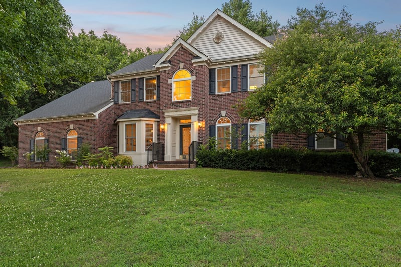 302 Findon Ct, Franklin, TN 37064