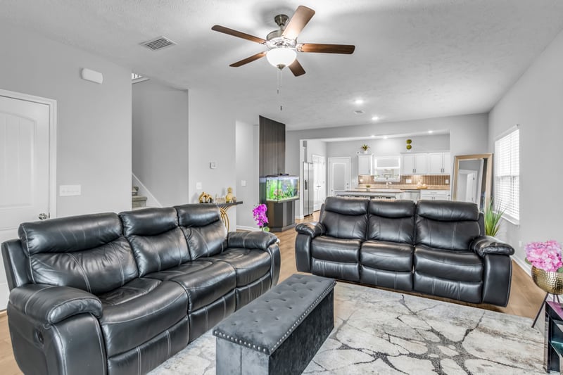 1911 Albarado Trl, Murfreesboro, TN 37128
