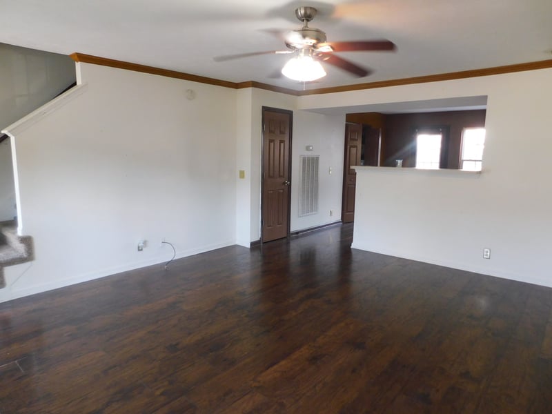 4112 Nir Shreibman Blvd, La Vergne, TN 37086