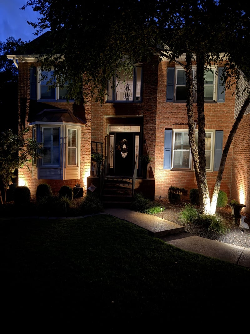822 Overhills Dr, Old Hickory, TN 37138