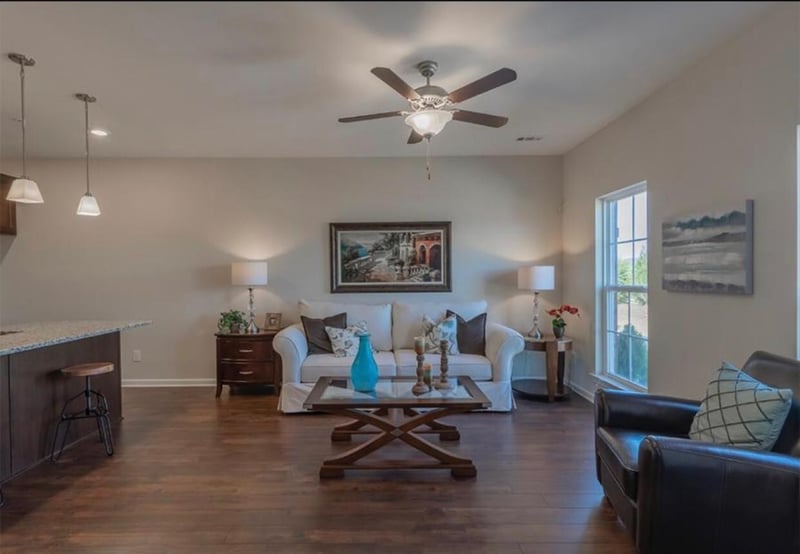 305 Dursley Pvt Ln, Spring Hill, TN 37174