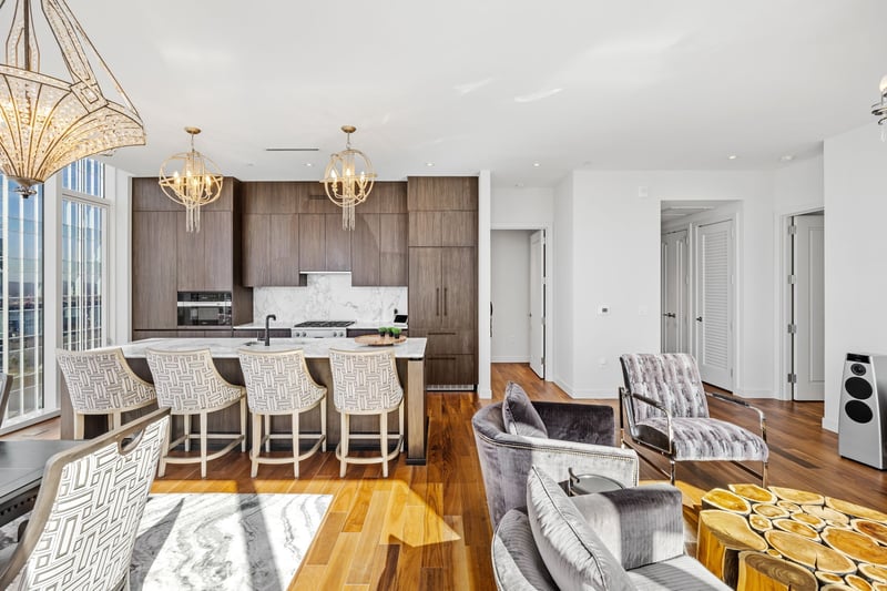 160 2nd Ave #1602, Nashville, TN 37201