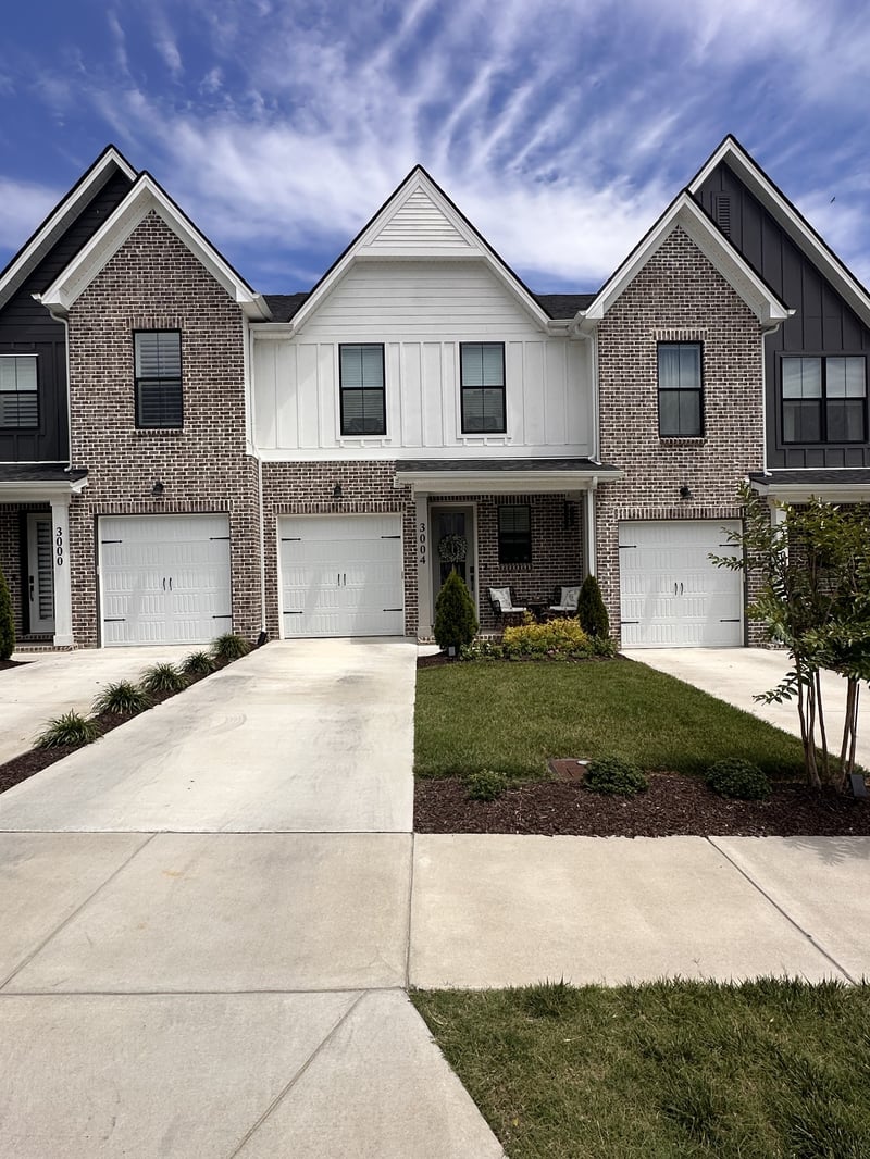 3004 Inman Dr, Thompsons Station, TN 37179