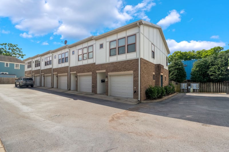 600 Garfield St #16, Nashville, TN 37208