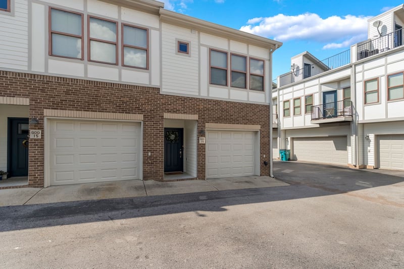 600 Garfield St #16, Nashville, TN 37208