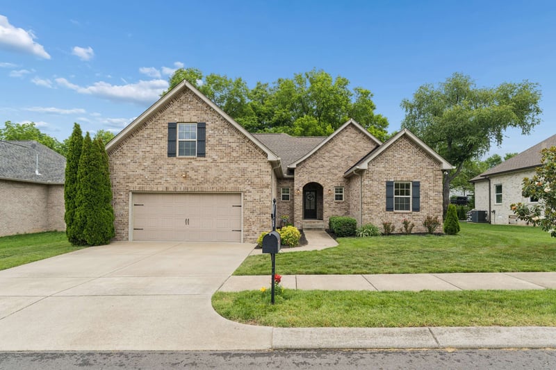 155 Odie Ray St, Gallatin, TN 37066