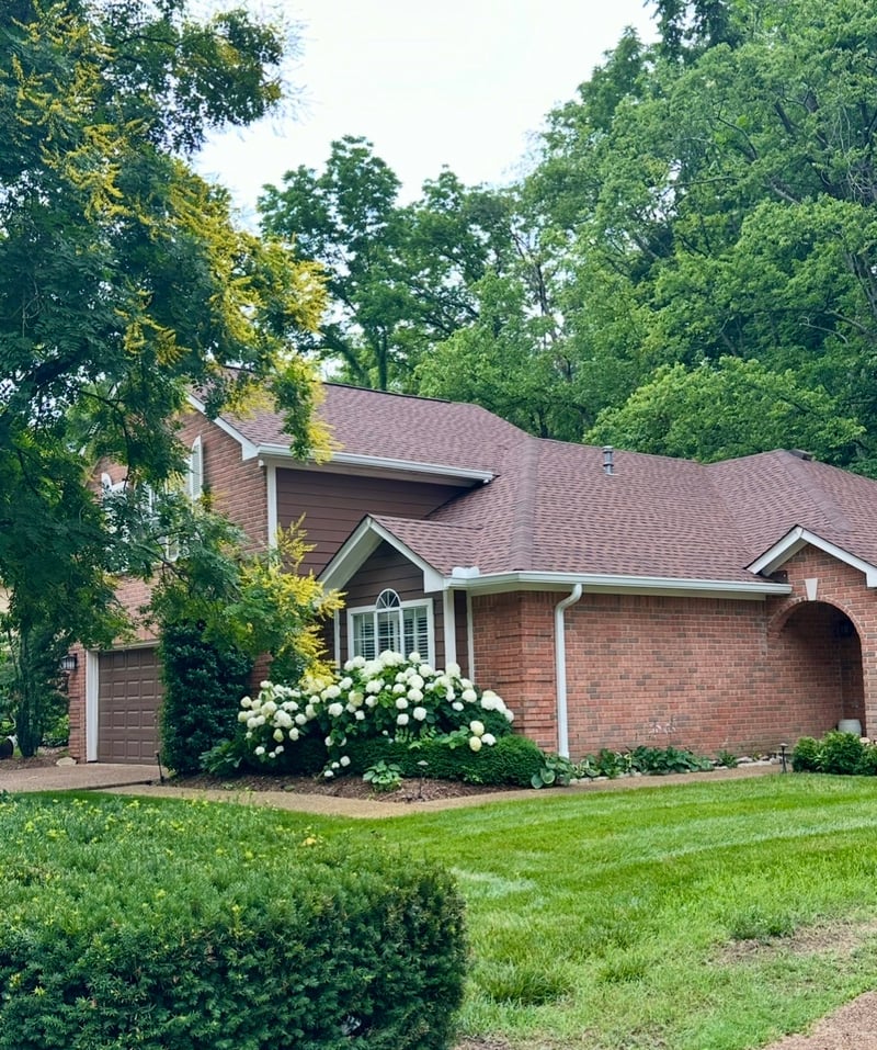 7053 Still Spring Hollow Dr, Nashville, TN 37221