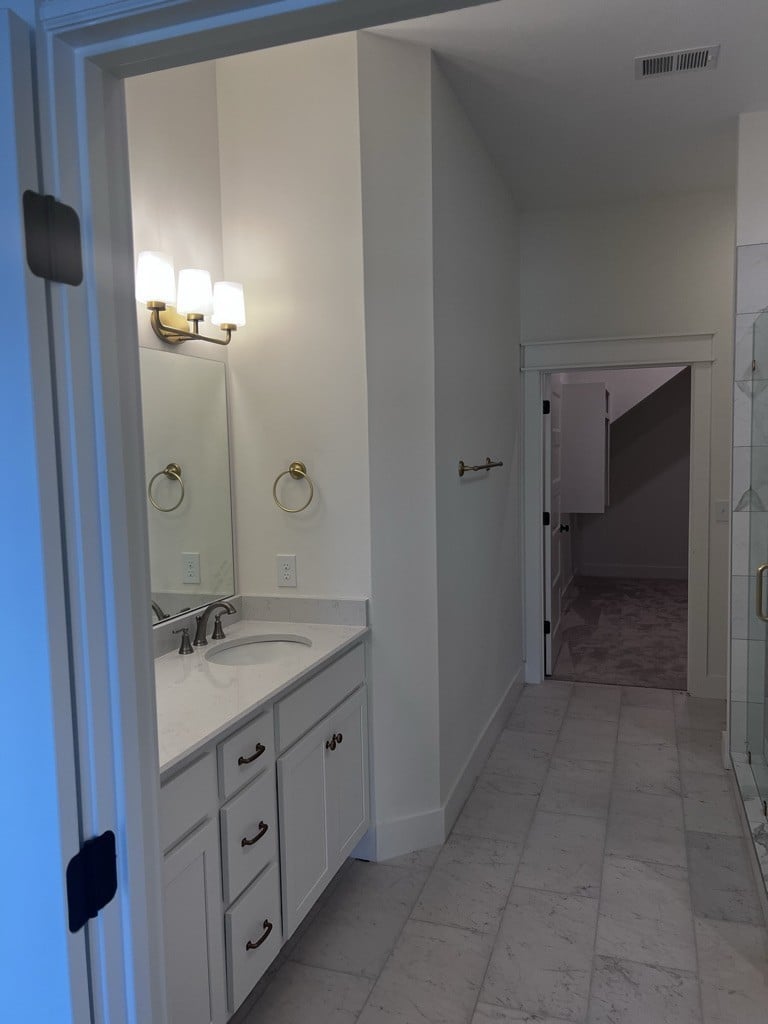 2092 Leamington Ln, Murfreesboro, TN 37130