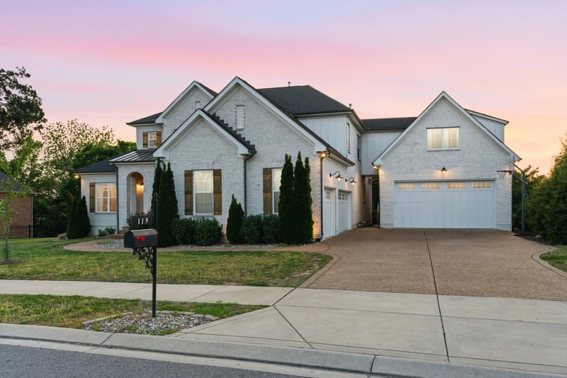 119 Sperance Ln, Gallatin, TN 37066