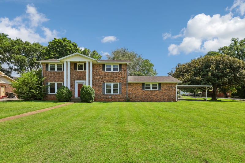 1323 Dawson Pl, Murfreesboro, TN 37129