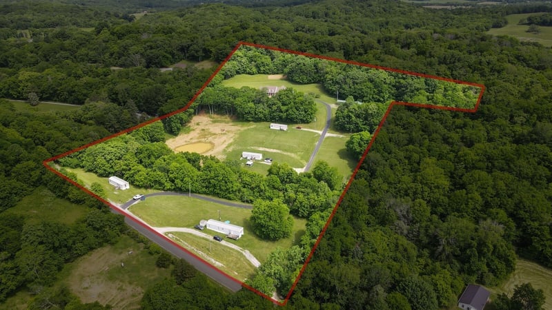 2219B Mack Benderman Rd, Culleoka, TN 38451