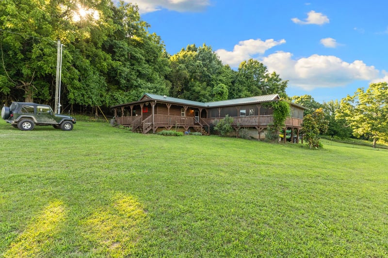 8031 Palmore Hollow Ln, Nolensville, TN 37135