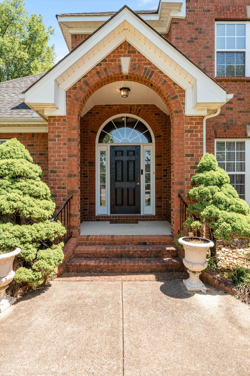 2240 Westwood Dr, Murfreesboro, TN 37130