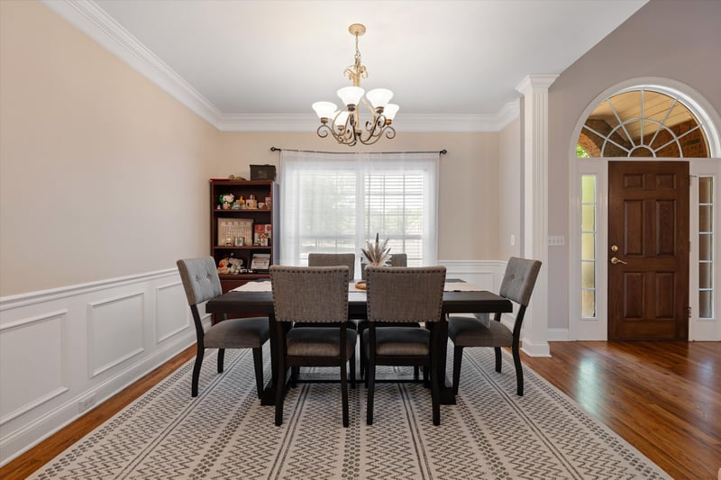 2240 Westwood Dr, Murfreesboro, TN 37130