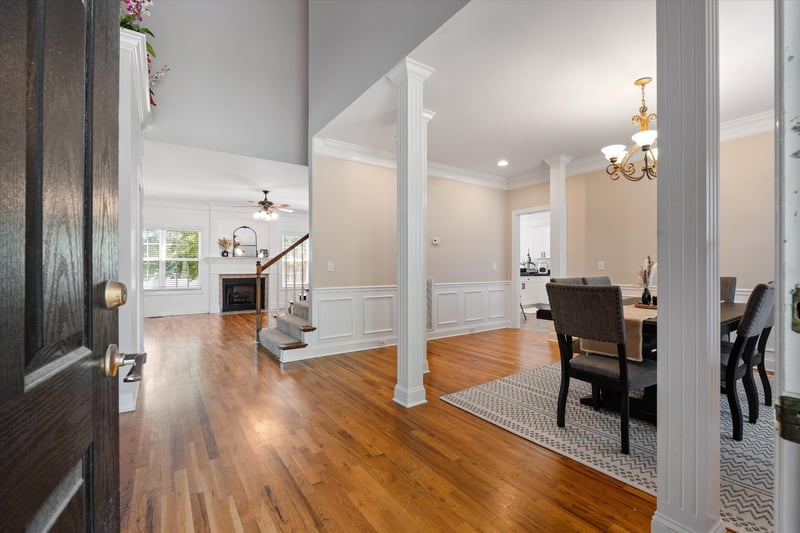 2240 Westwood Dr, Murfreesboro, TN 37130