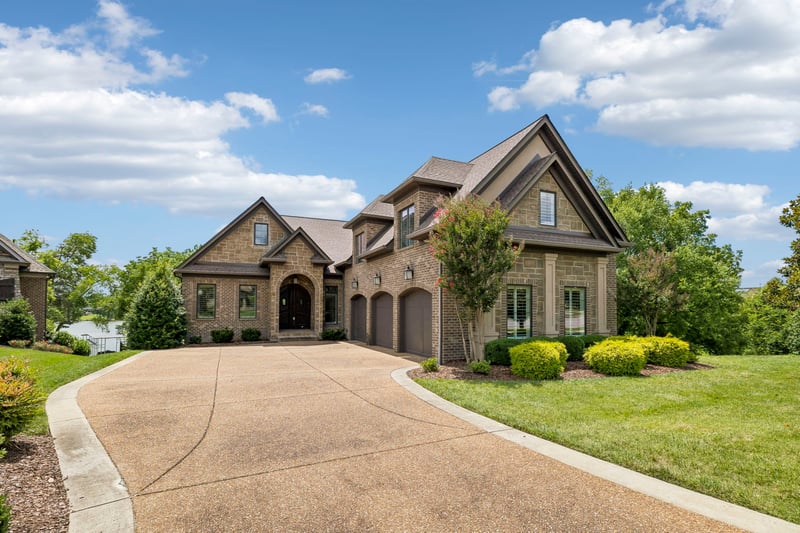 1149 Mccrory Cir, Gallatin, TN 37066