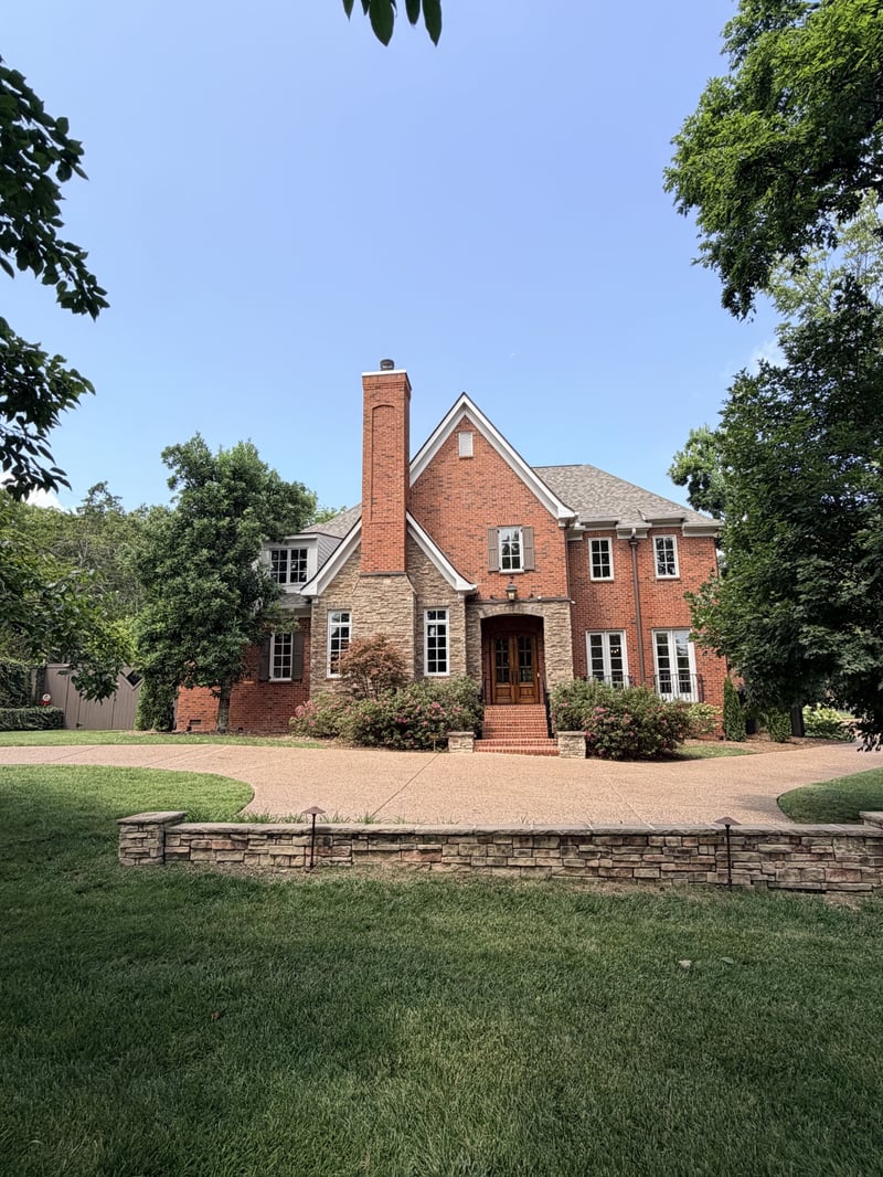 4301 Wallace Ln, Nashville, TN 37215