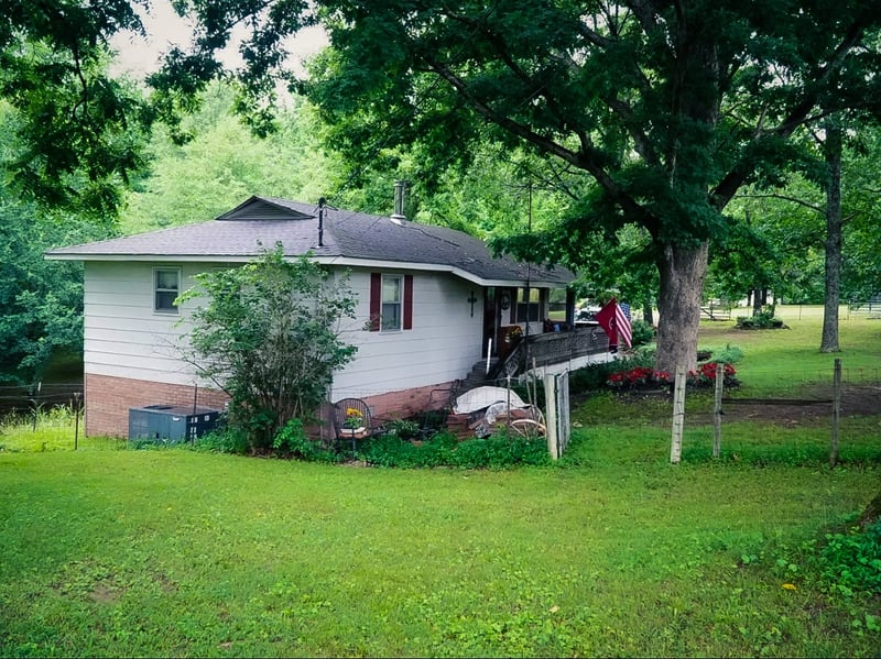 7447 Greer Rd, Goodlettsville, TN 37072