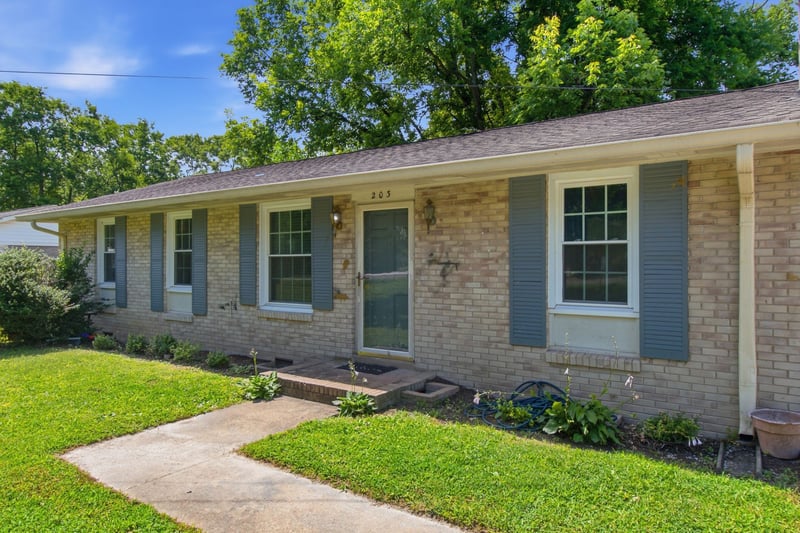 203 Townes Dr, Nashville, TN 37211