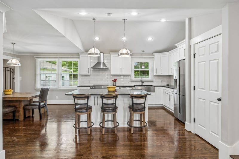 101 Century Oak Dr, Franklin, TN 37069
