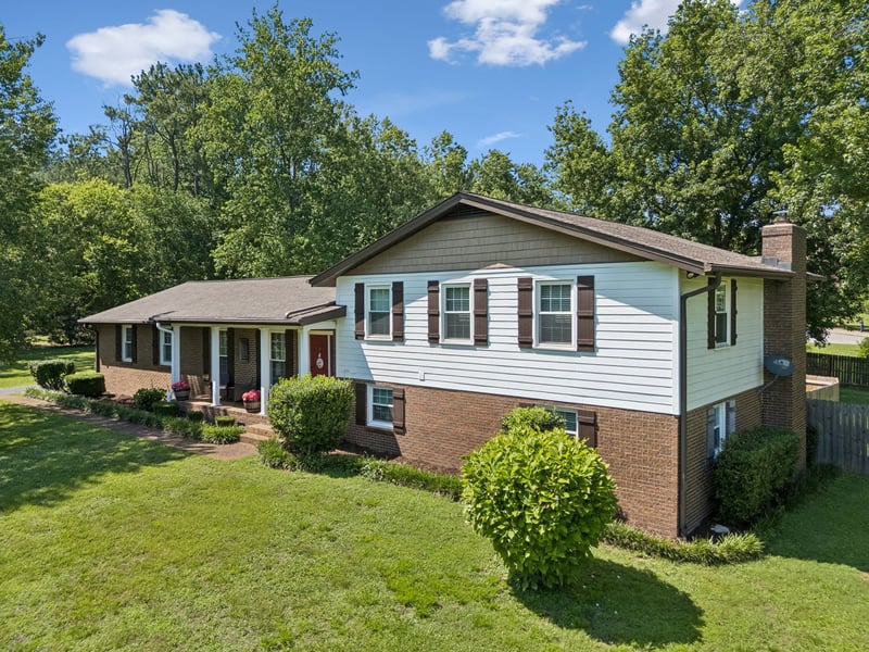 101 Century Oak Dr, Franklin, TN 37069